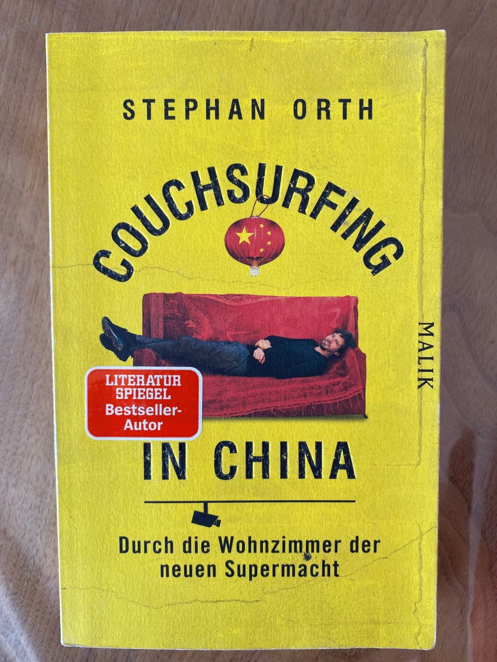 Libri: Couchsurfing in China. – Usato da Bern venduto da Infri09