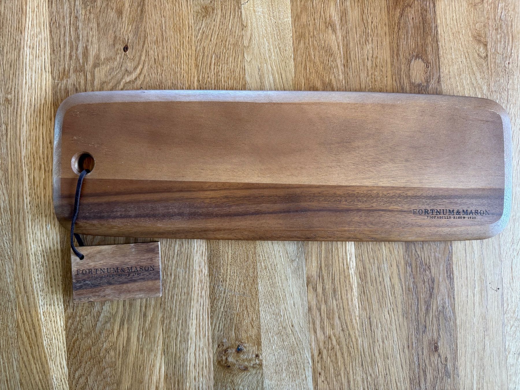 Servierplatten: Fortnum & Mason Charcuterie Brett Holz – Neu (gemäss Beschreibung) aus Goldingen von Thomas.Perrin