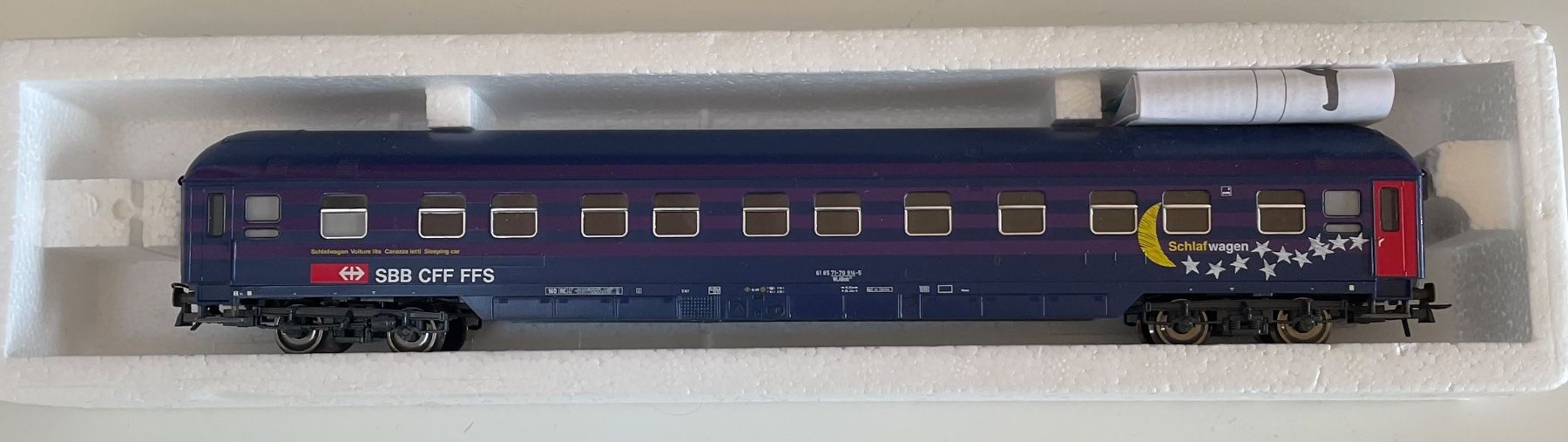 Roco Modellini di ferrovie: Roco 45156 SBB Schlafwagen Occasion – Usato da Blumenstein venduto da Ritschi 2