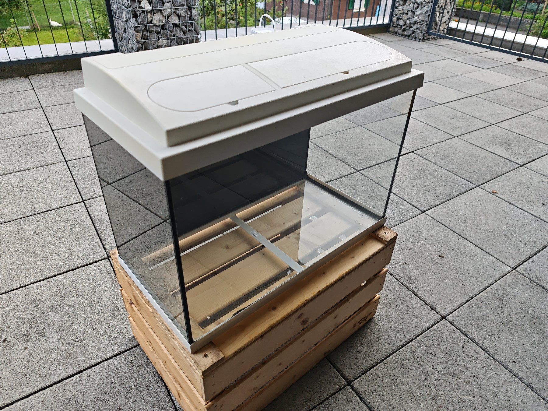 Aquarium: Aquarium 60x40x30cm – D'occasion à Marbach LU par Hat239