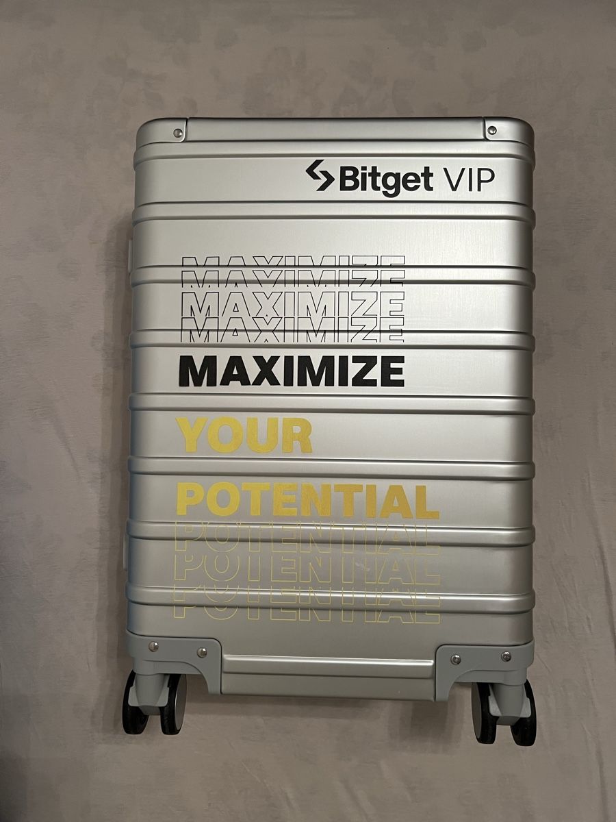 Valigie: Bitget VIP Rollkoffer – Nuovo e nell'imballaggio originale da Gränichen venduto da GameBasePC