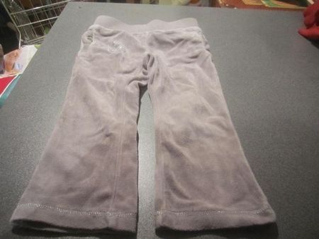 Hosen Grösse 92, C&A, grau, Gummizug/Gli