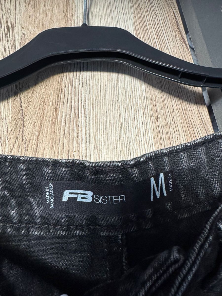 Jeans: High waist Jeans – Nuovo (secondo la descrizione) da Oftringen venduto da mar_7f8c 2