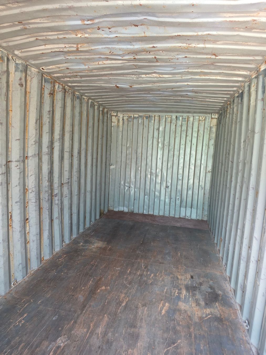 Autres articles bureau & commerces: 20Fuss Seecontainer / Lagercontainer mit Rost und Beulen – Défectueux à Zofingen par CLICKENHAUS 5