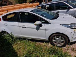 Ford Fiesta 1,6i 2008, 166'846 Km, Unfall