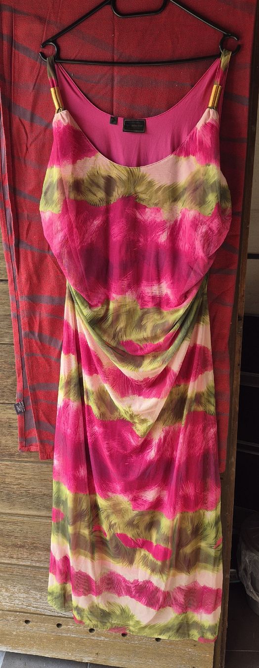 Vestiti: Damenkleid – Nuovo (secondo la descrizione) da Wislikofen venduto da Ana.Gomes 1