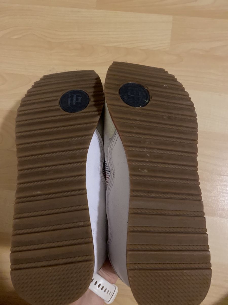 Tommy Hilfiger Damenschuhe: Tommy Hilfiger Schuhe – Gebraucht aus St. Gallen von sabrina_19 4