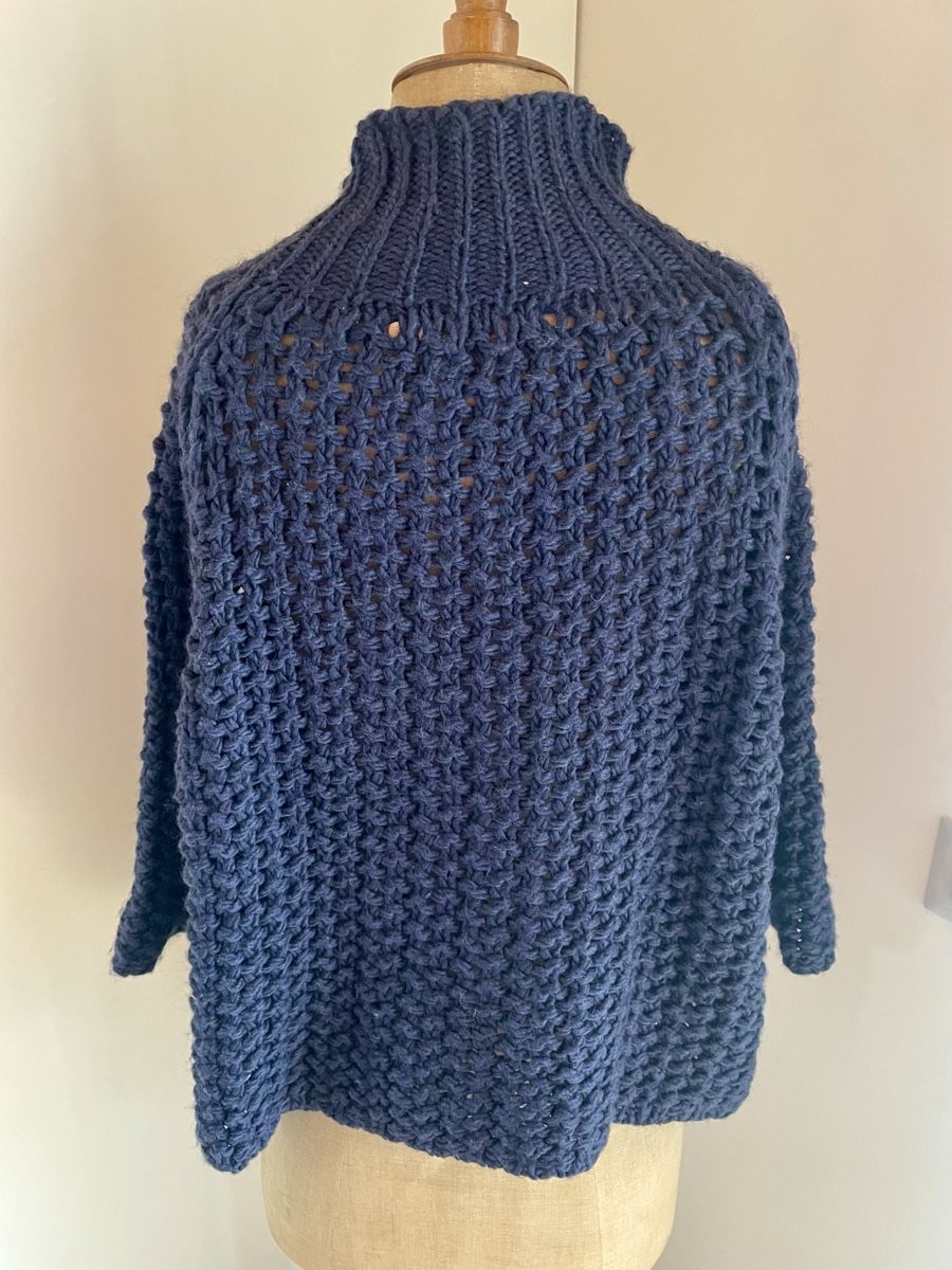 Pullover & Sweatshirts: Damen Strickpullover Marta dunkelblau One Size  – Gebraucht aus Oberwil BL von another-day-of-sun 2