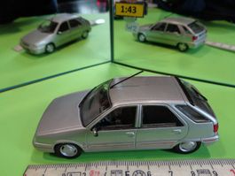 Citroen ZX  1:43 (ohne Box) Universal-Hobbyes   H8
