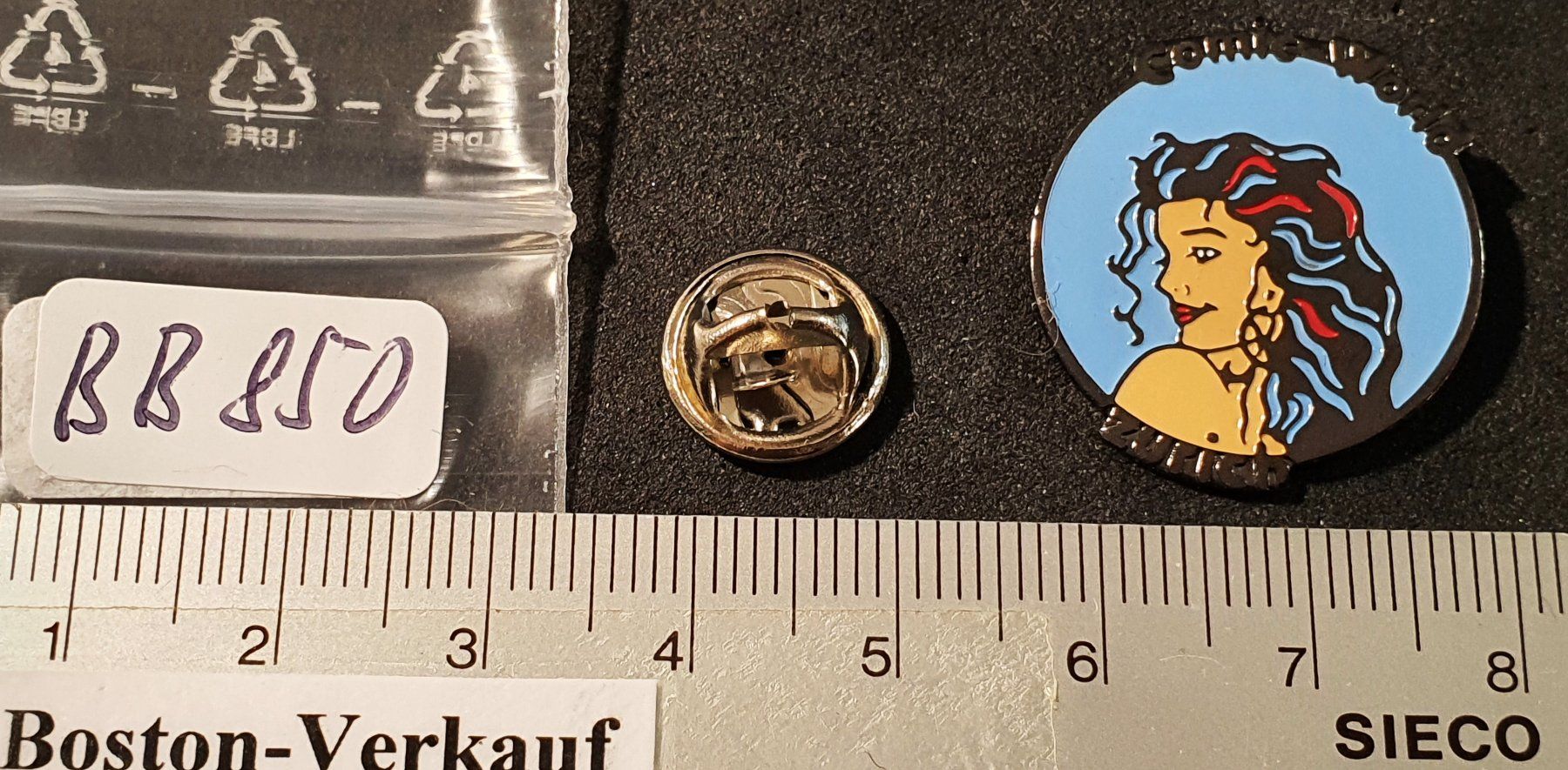 Placchette & Badge: BB850 - Pin Comic World - Zürich – Usato da Reinach BL venduto da Boston-Verkauf 1
