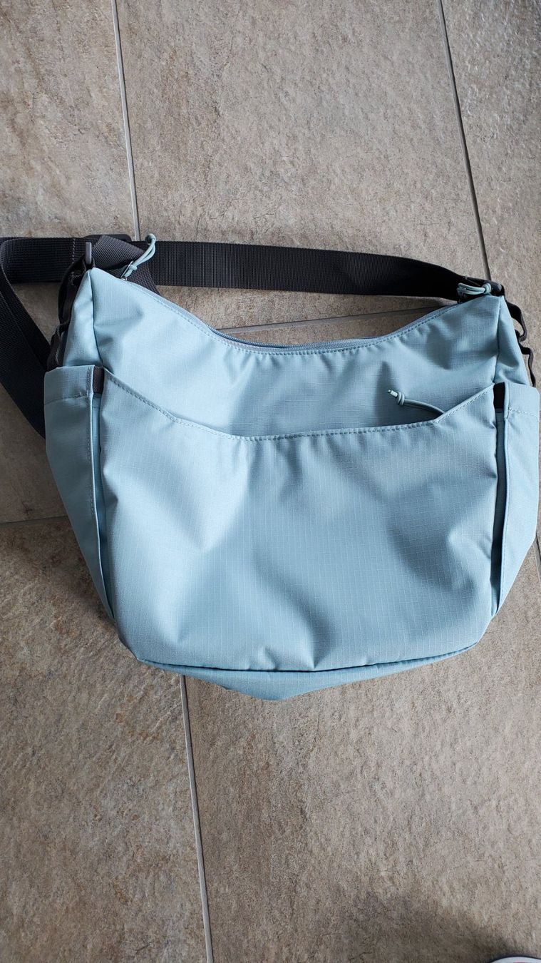 Jack Wolfskin Borse: Neue Jack Wolfskin Tasche – Nuovo (secondo la descrizione) da Interlaken venduto da mar_65xg 1