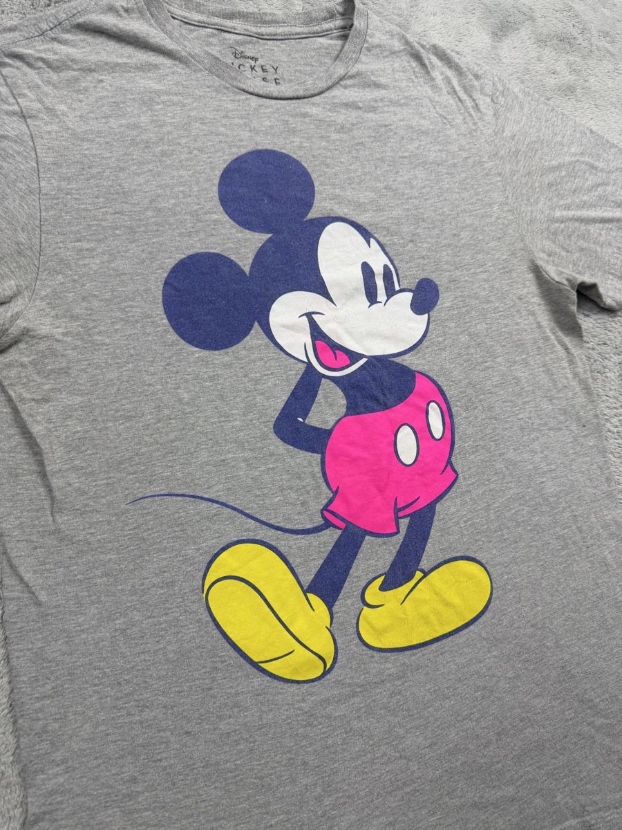 Disney T-shirt: Mickey mouse woman tee – Usato da Erlinsbach SO venduto da TogaResell 1