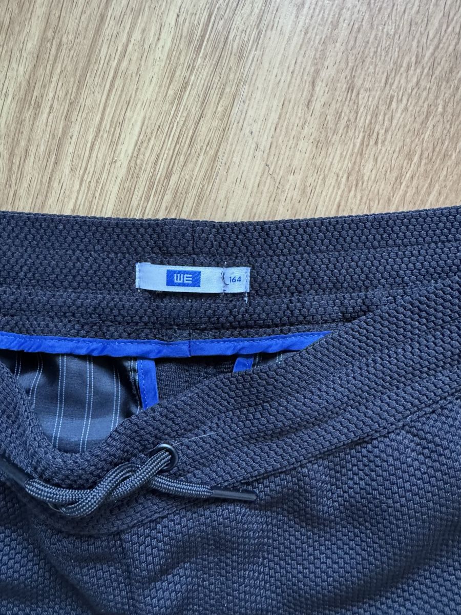 We Lotti & Set di vestiti: WE Jungen Blazer mit Stretch Hose – Nuovo (secondo la descrizione) da Niederrohrdorf venduto da najefa 3