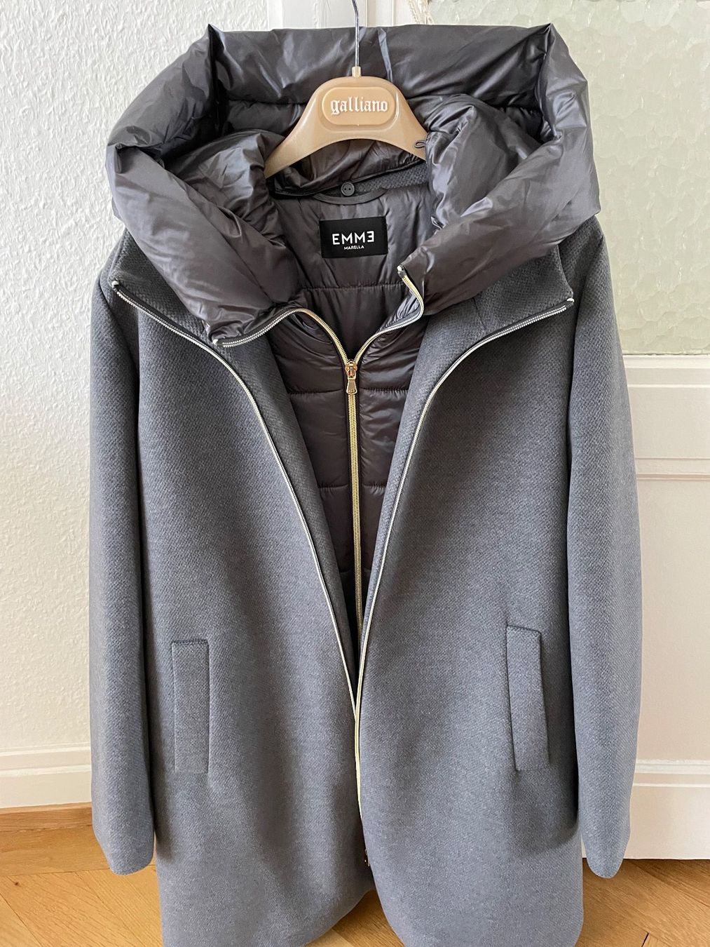 Marella Cappotti: Manteau Marella gris, taille 38-40 – Usato da Genève venduto da sca_j5cs 1