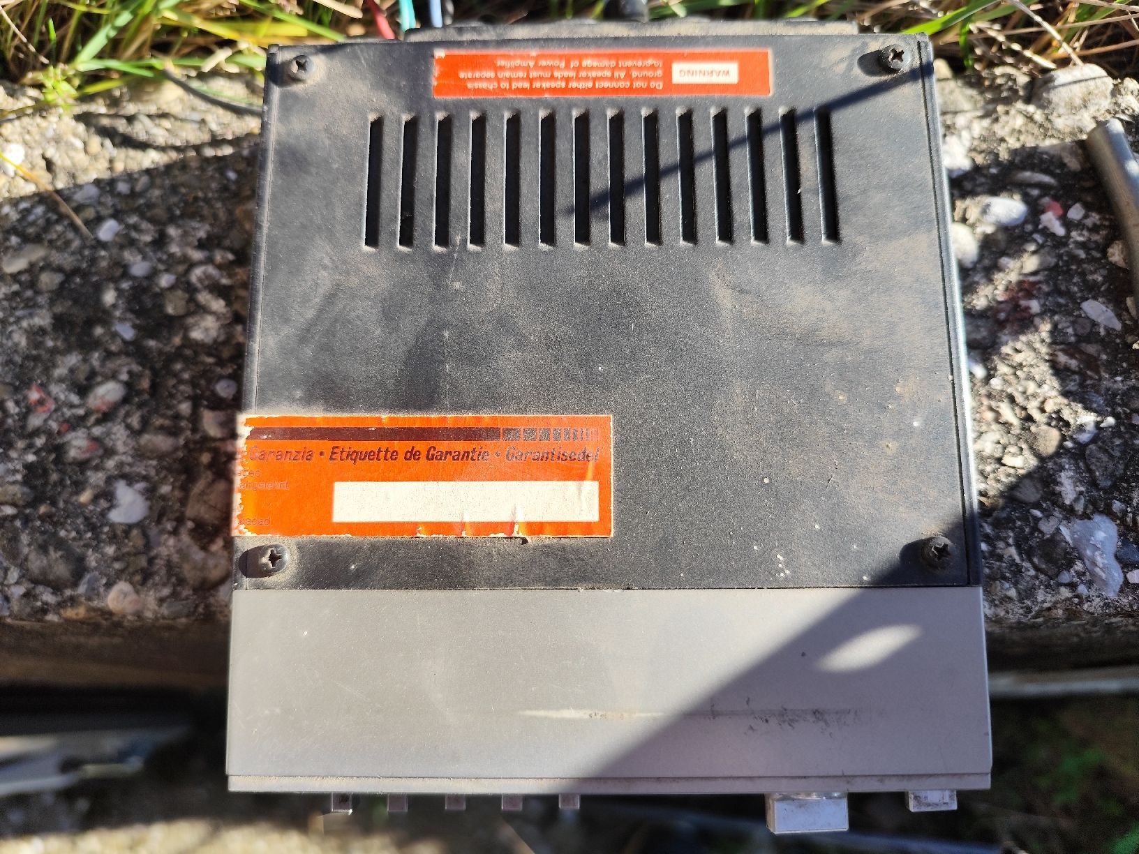 Radio: 70er Jahre Fujitsu Autoradio mit Roadstar Equalizer – Difettoso da Schmitten FR venduto da kompost02 4