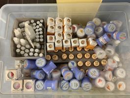 Keramikmasse Vita und Ivoclar