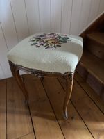 Antiker Hocker gepolstert - Gobelin - guter Zustand