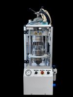 Netzsch Pneumatische Laborpresse