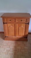 Holzschrank mit Bettfunktion, ideal fürs Gästezimmer