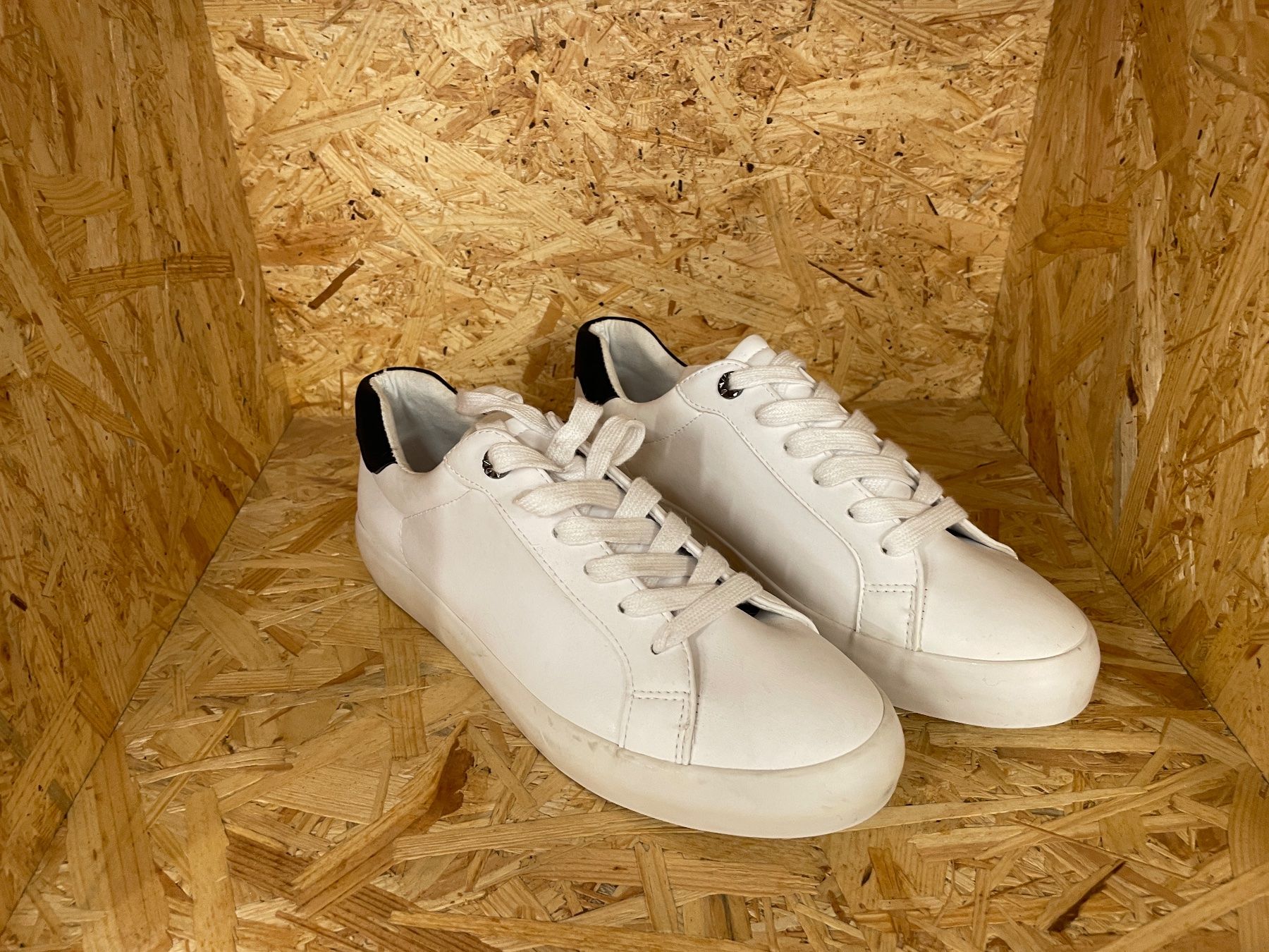 Graceland Scarpe da uomo: GRACELAND basket 41 – Usato da Lausanne venduto da PlusValue_Lausanne