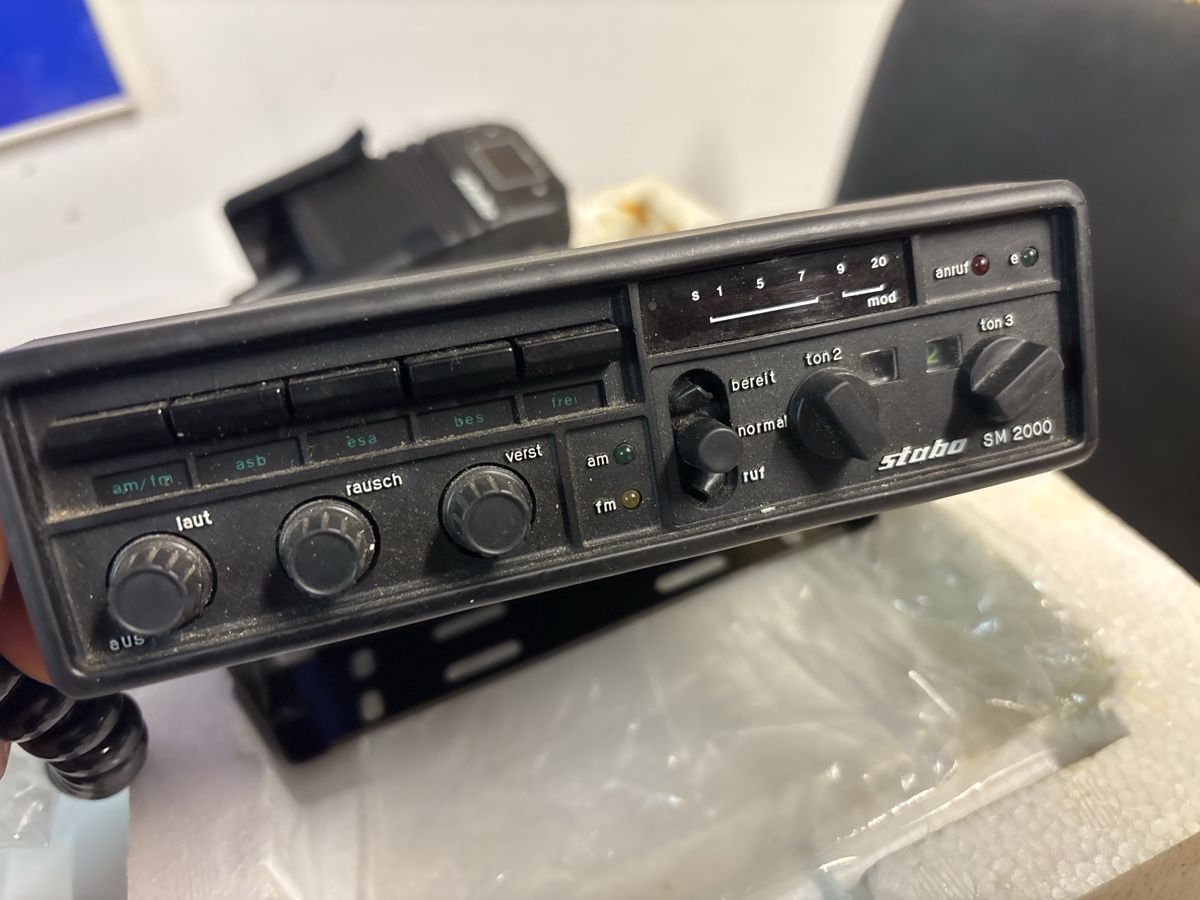 Radiocomunicazione: Radio CB Stabo SM 2000 Vintage con microfono originale! – Usato da basel venduto da Swiss._.1978 1