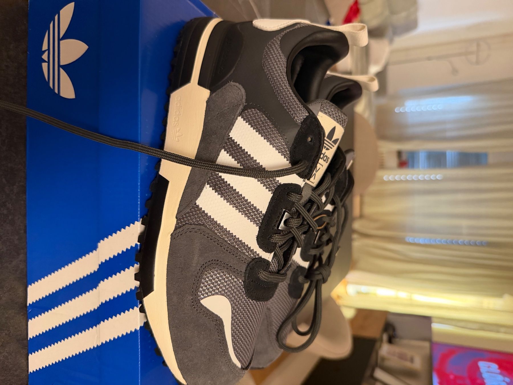 Adidas Herrenschuhe: Adidas ZX Neu nr42 – Gebraucht aus Luzern von fab_p7wf 1