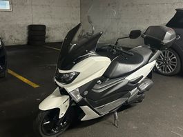 YAMAHA GPD125 N-Max
