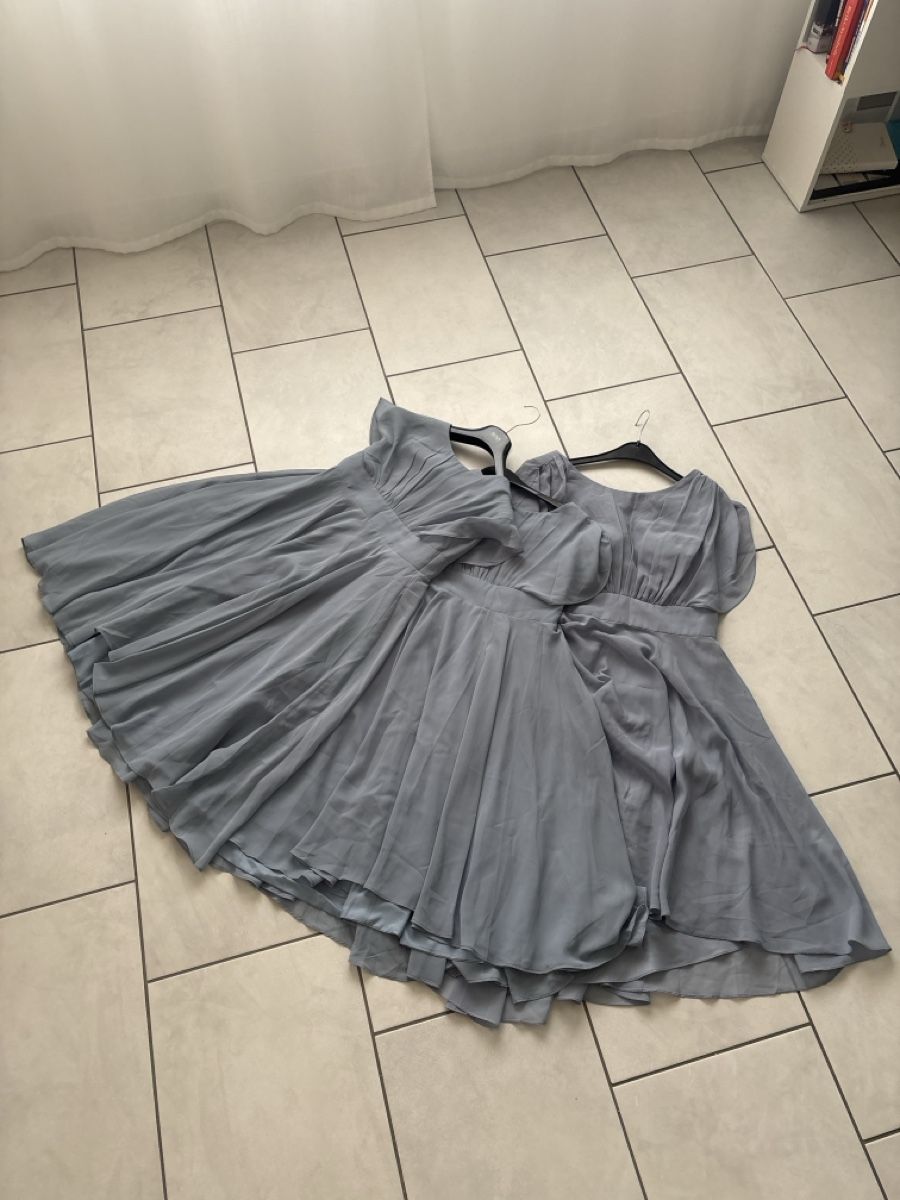 Vestiti: Festliche Kleider - Tocher/Mutter, elegant, Pastellblau – Usato da Benken SG venduto da ladinii 1