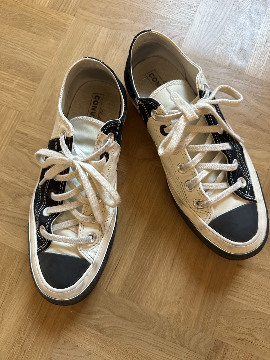 Converse Scarpe da donna: Converse Chucks Grösse 39 schwarz-weiss – Usato da Bern venduto da al.essia