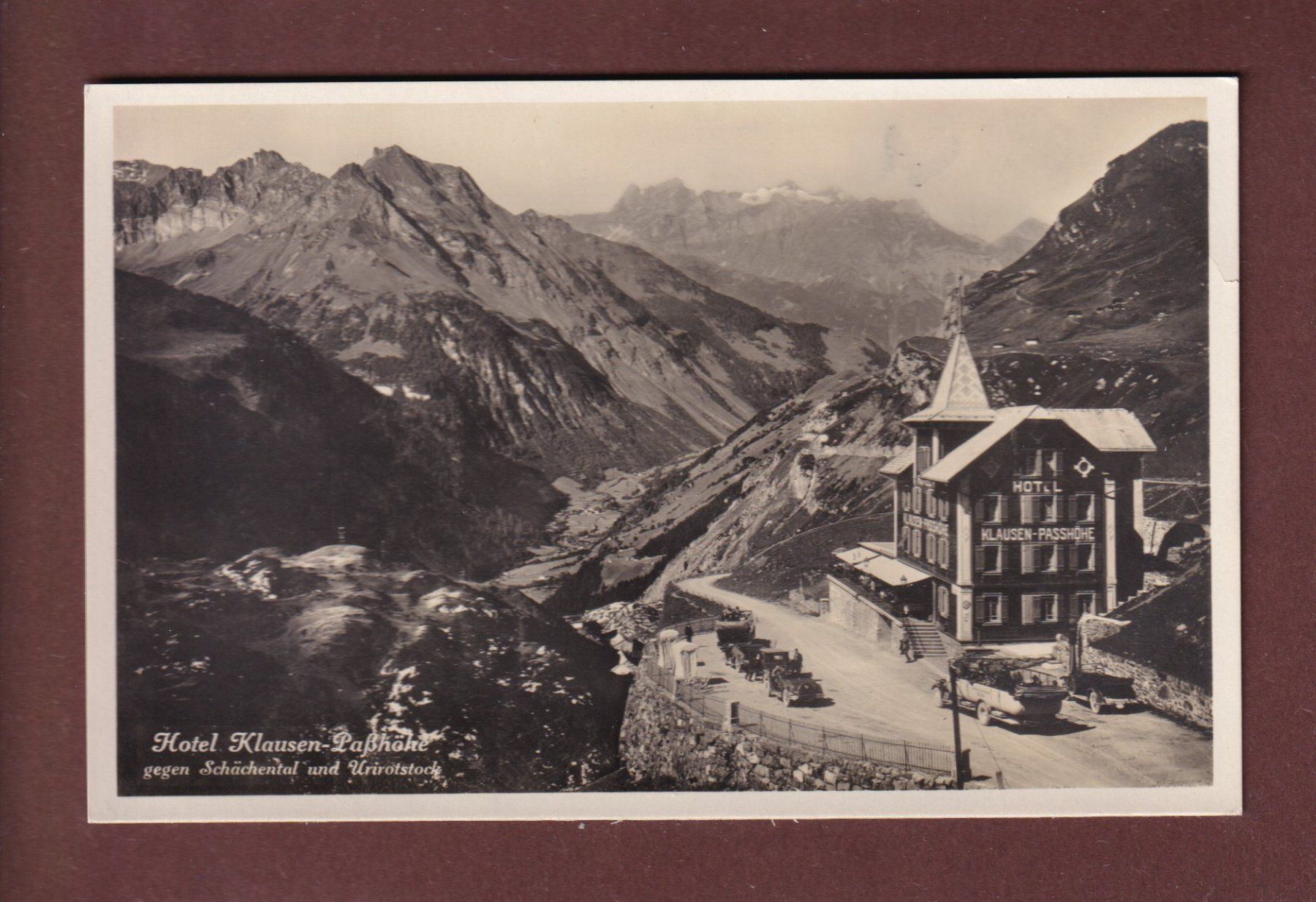 Ansichtskarten: Hotel KLAUSEN-PASSHÖHE - Postauto – Gebraucht aus Pully von nicecards-shop