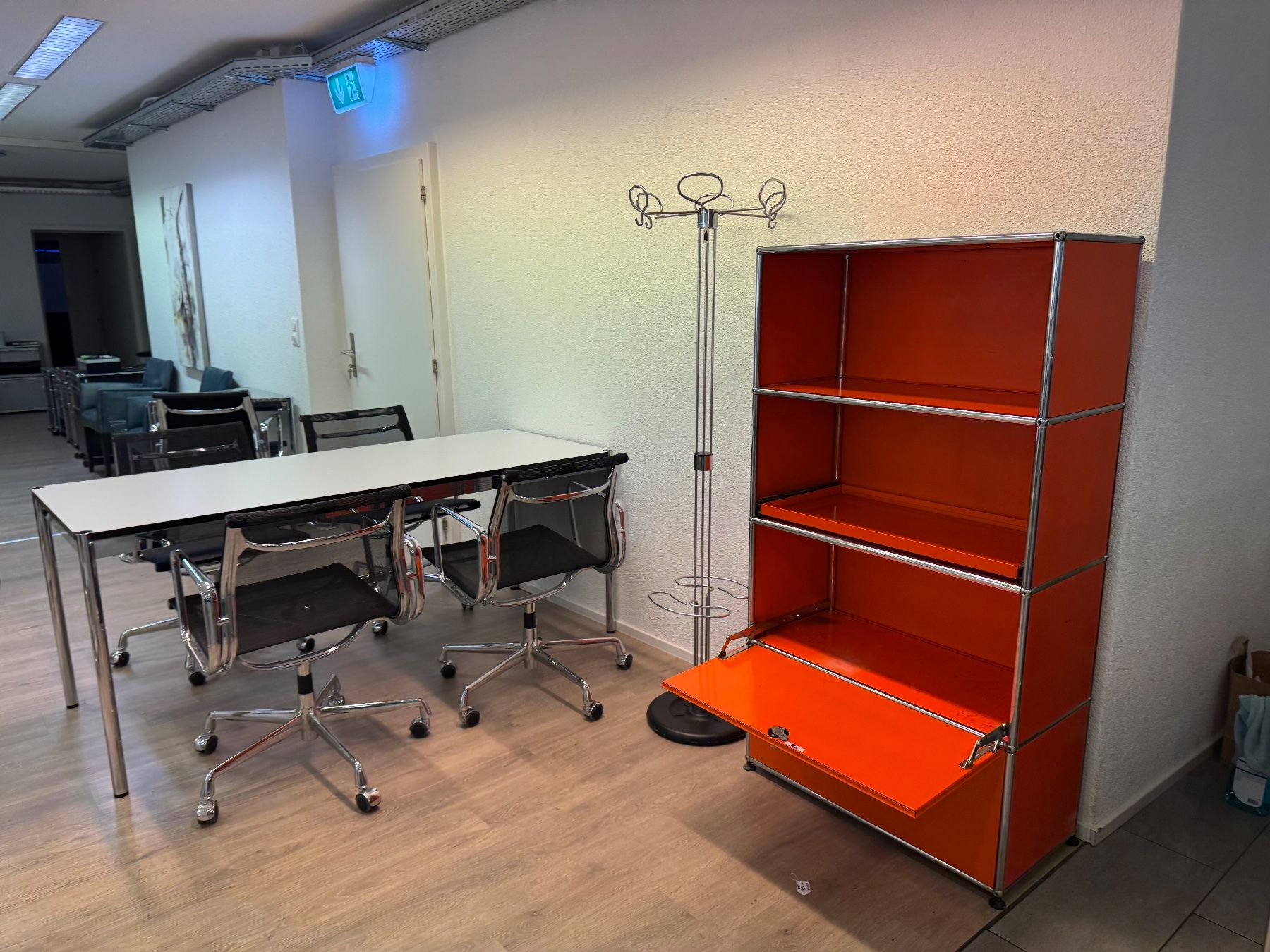 USM Kommoden: Usm Highboard  orange Lieferung gratis – Gebraucht aus Thun von altstadt-thun 3