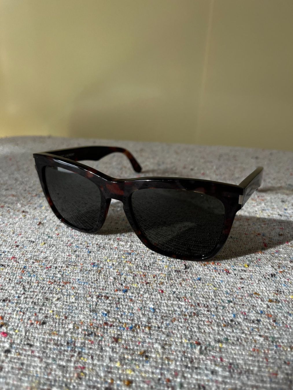 Saint Laurent Brillen & Gläser: Saint Laurent - SL137 Devon 002 - Sonnenbrille - FW16 – Gebraucht aus Zürich von Ankawhi 1