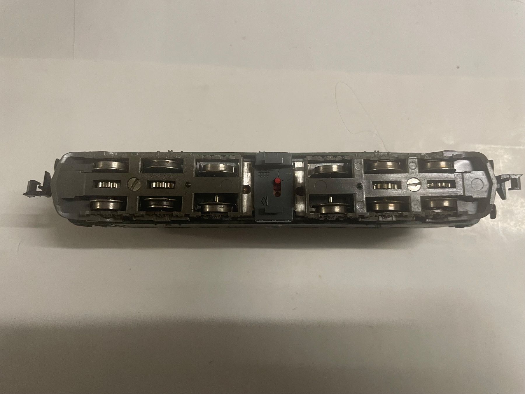 Trix Modelleisenbahnen: Ae 6/6 CFF « Lucerne » – Gebraucht aus Pont (Veveyse) von Labiche0 6