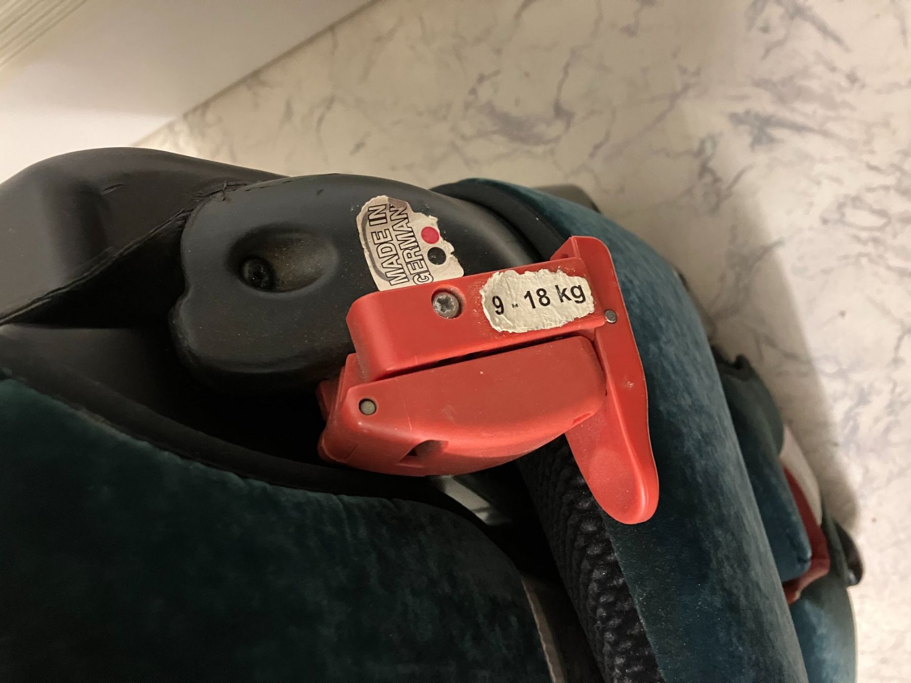 Recaro Seggiolini per auto: Kinder Autositz 9-18 Kg – Usato da winterthur venduto da egga07 1