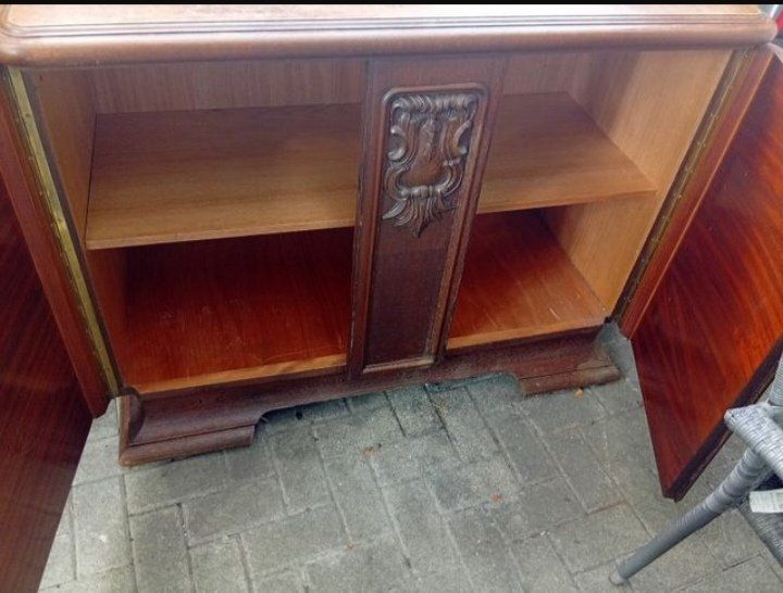 Cassettiere: Schöne antike Kommode bzw. Buffet-Unterteil – Usato da Kreuzlingen venduto da MisAiv 1