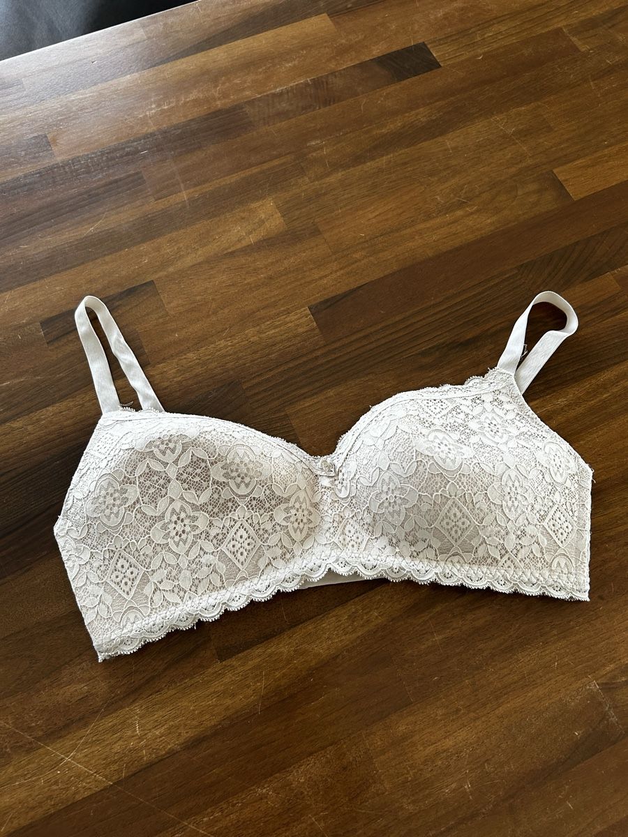 Intimissimi Altra biancheria intima: Intimissimi Triangel-BH "Adele" Cream Spitze Gr. 80D – Usato da Balsthal venduto da LaLiLu77