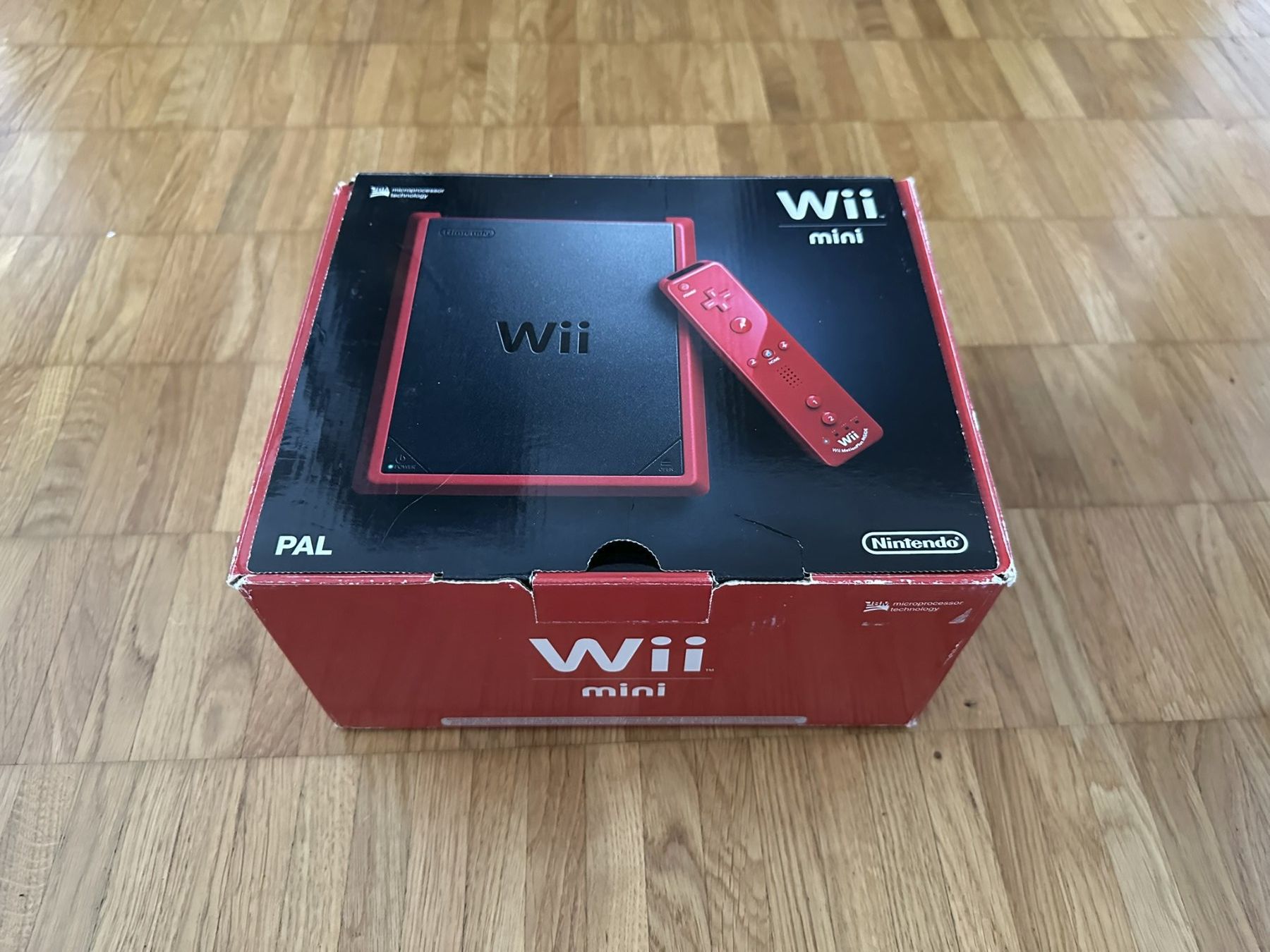 Nintendo Konsolen: Nintendo Wii Mini in OVP – Gebraucht aus Schindellegi von