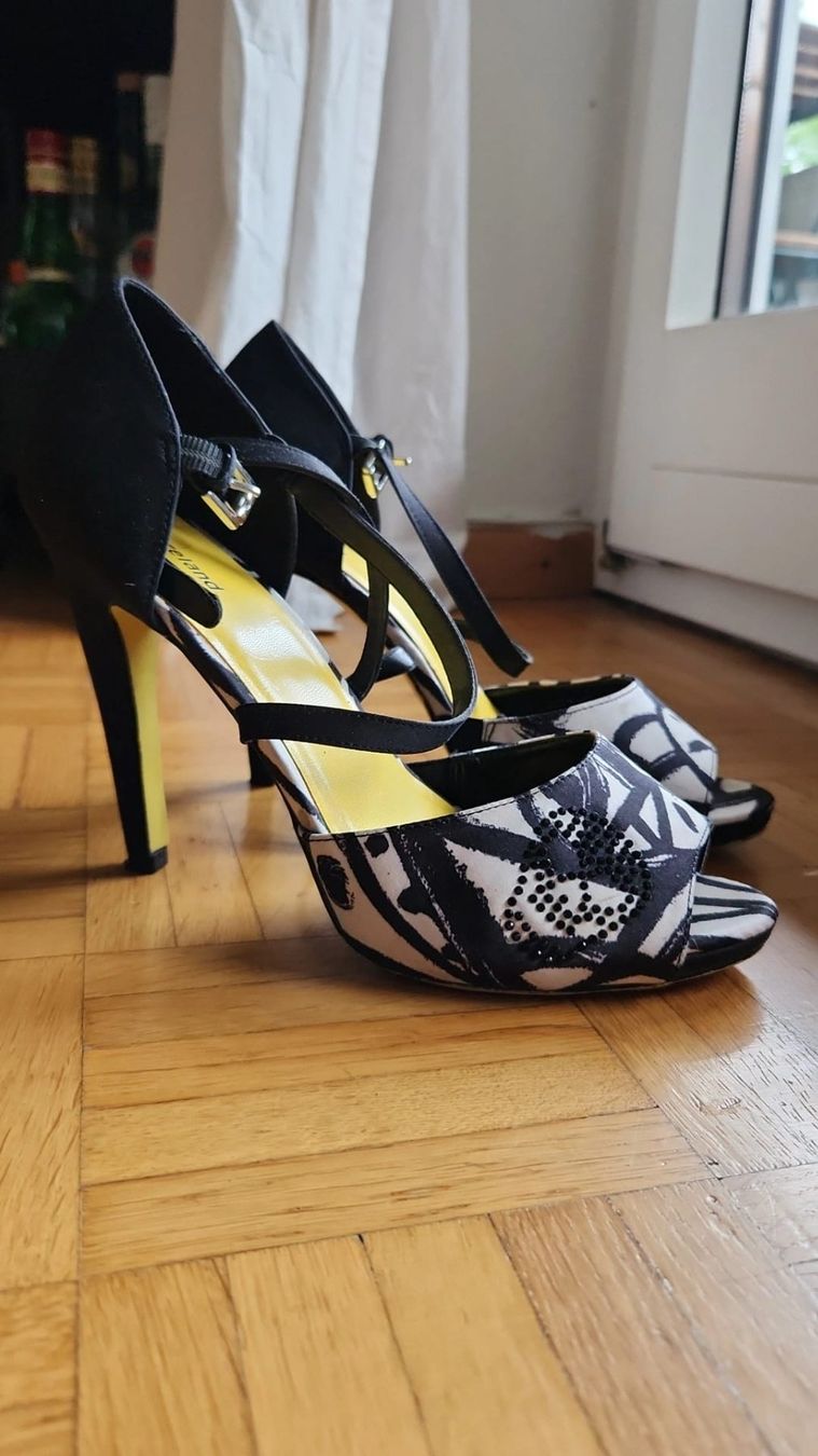Graceland Damenschuhe: Elegante High Heels Gr. 39 schwarz weiss – Neu (gemäss Beschreibung) aus Zürich von syl_bhd2 1