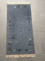 Handgeknüpfter Nepal-Tibet Teppich — ca. 75 x 145 cm