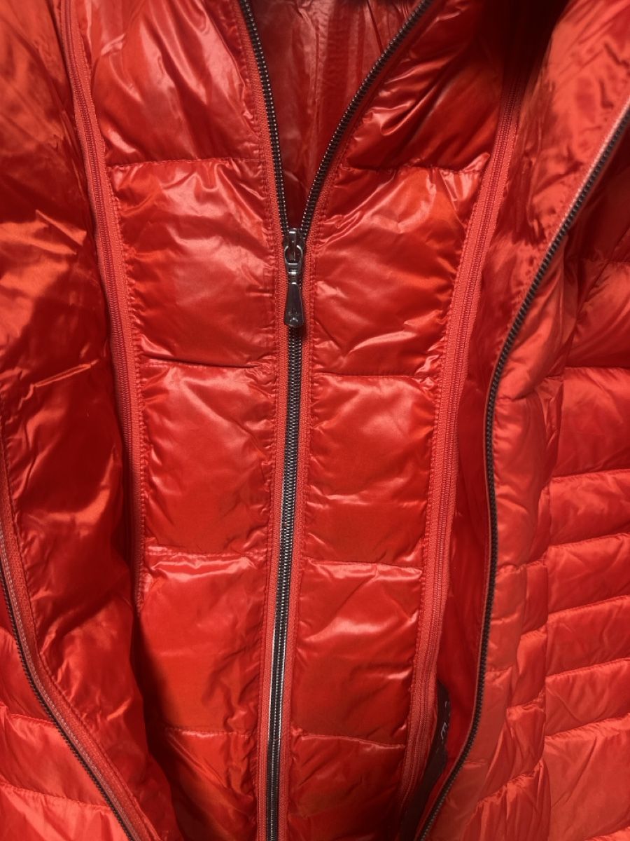 Gil Bret Cappotti: Rote Gil Bret Daunenjacke, Grösse 38 / 40, Winter – Usato da Trimmis venduto da vai_9qzr 1