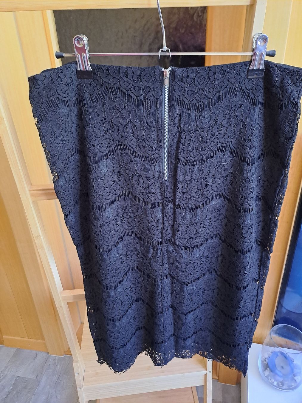 Jupes: Damen Rock schwarz Spitze Gr M – D'occasion à Rickenbach LU par bishiida 1