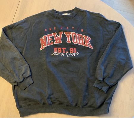 Sweat Pull&Bear "New York" noir taille M