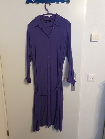Kleid 44