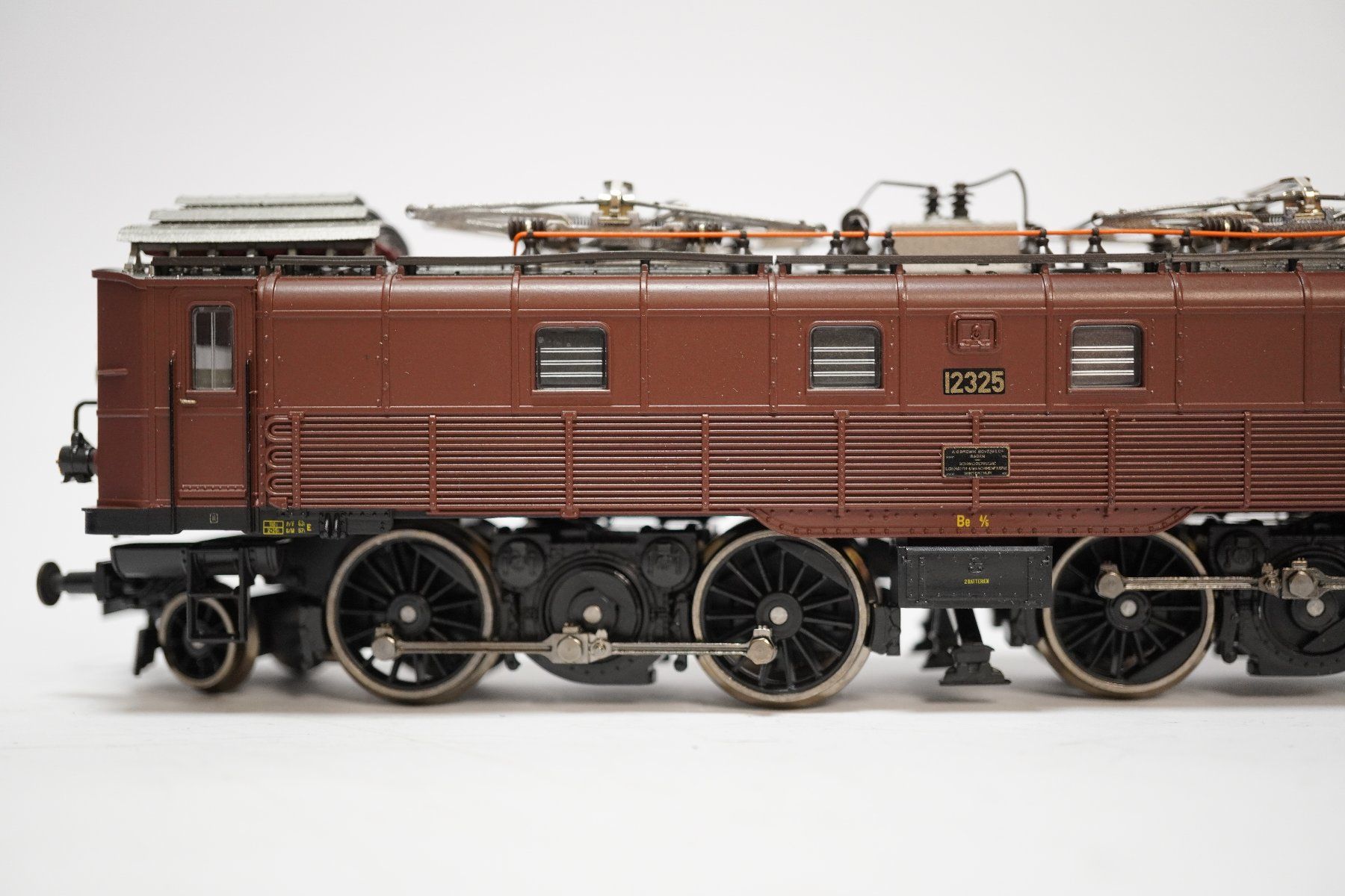 Roco Modellini di ferrovie: 1å Roco 73431 SBB Be 4/6 E-Lok braun – Usato da Uetendorf venduto da tigermuegi 4