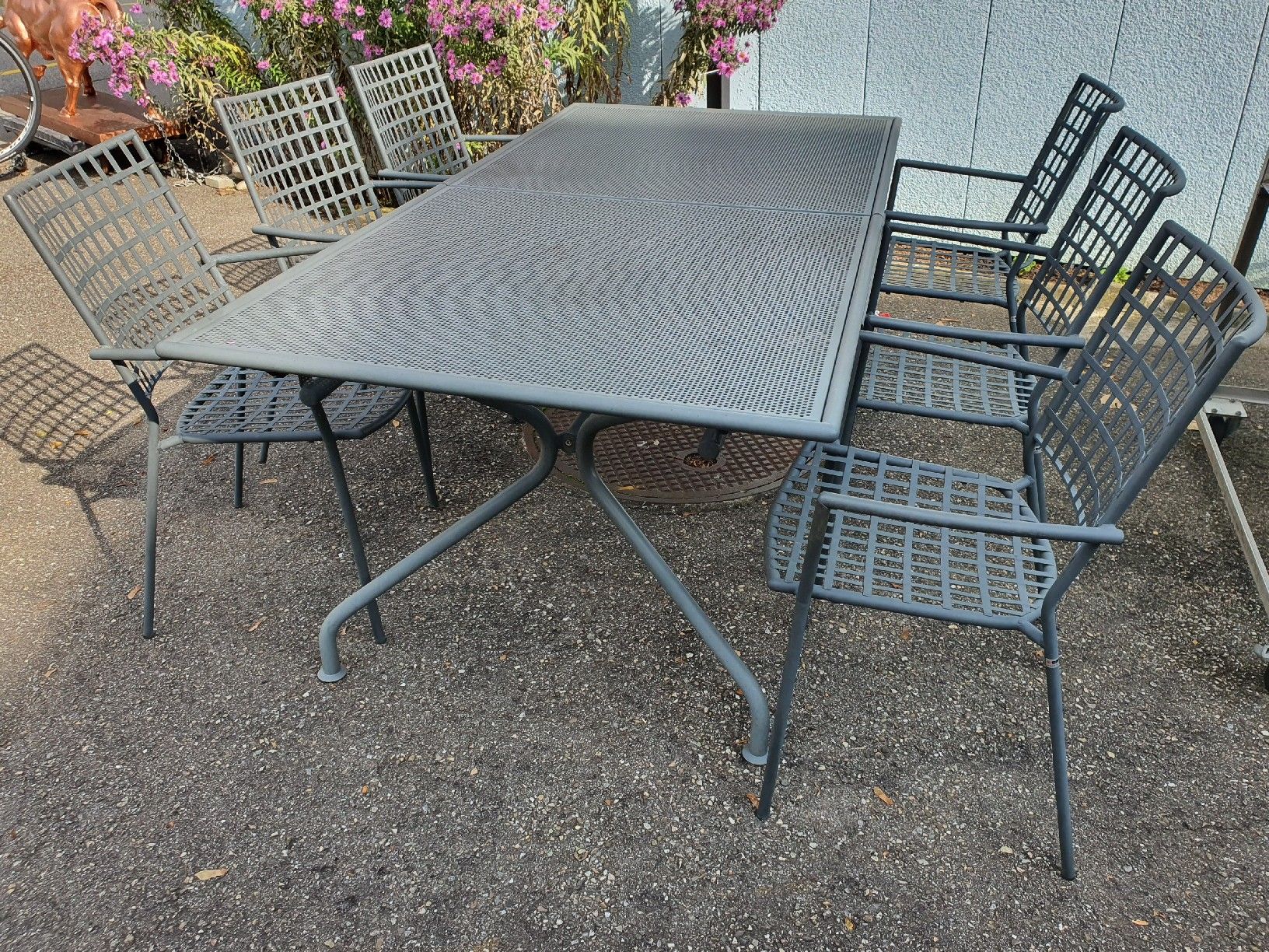 Eames Poltrone: Gartensitzgruppe EMU – Usato da Wangen b. Olten venduto da Hecht62xyz