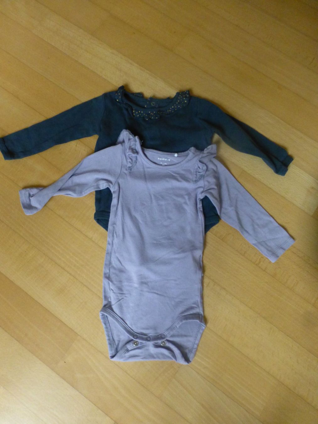 Biancheria intima: 2 x Baby-Body langarm – Usato da Hergiswil NW venduto da annettelia