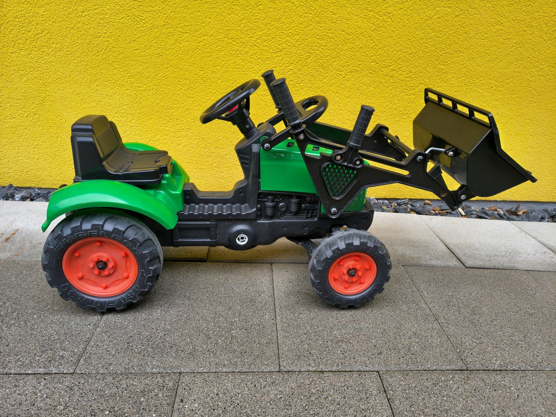 Véhicules pour enfants: Kinder Traktor – Défectueux à Rothrist par giw_l58l 1