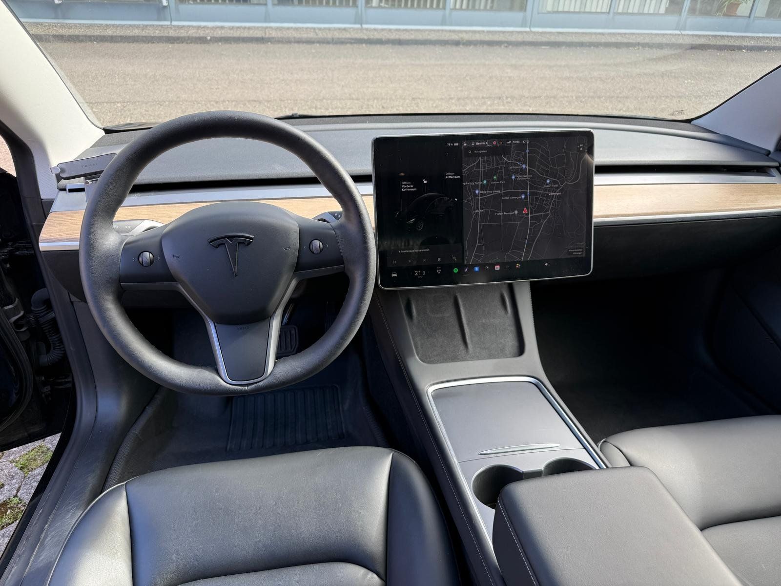 Tesla Automobili: Tesla Model 3 2021 Facelift – Usato da Dintikon venduto da bes_96 4