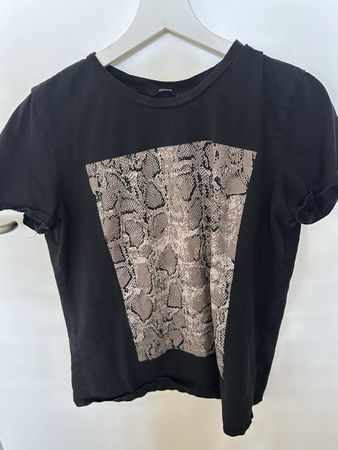 Schwarzes ONLY T-Shirt Gr. L Schlangenmuster Print Damen Top