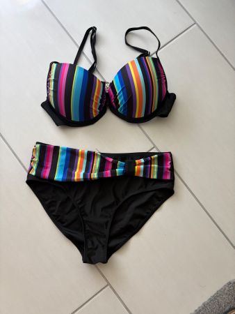 Bikini Gr. L NEU